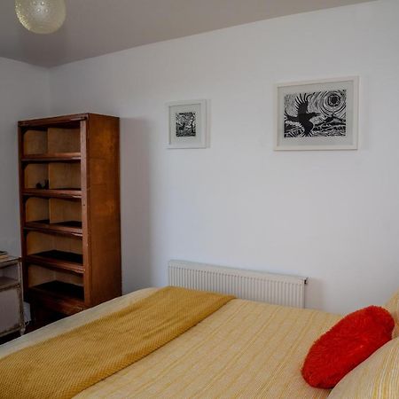 Finest Retreats - Western Watch - Sea Views, Pets Accepted, Sleeps 6 Lower Boscaswell エクステリア 写真