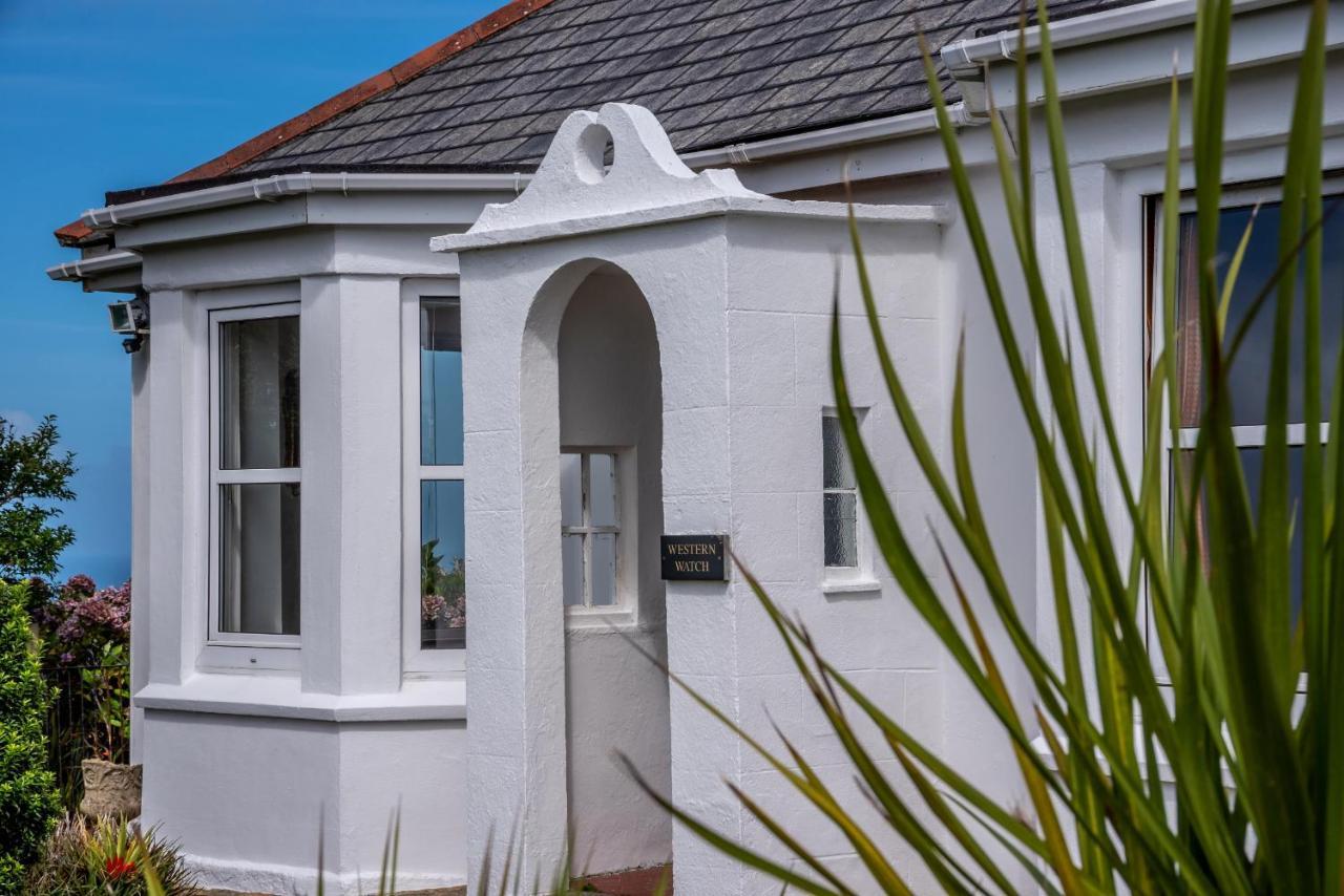 Finest Retreats - Western Watch - Sea Views, Pets Accepted, Sleeps 6 Lower Boscaswell エクステリア 写真